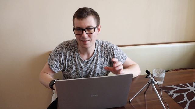 Обзор ультрабюджетного ноутбука DEXP Aquilon смотреть онлайн