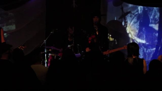 Christian Death - Ashes HD live in France (Le Korigan/Luynes) 04/10/16 смотреть онлайн
