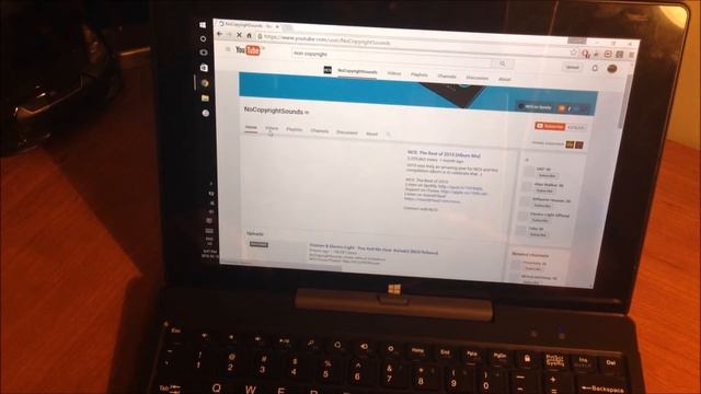 iRulu WalknBook Windows 10 Tablet/PC смотреть онлайн