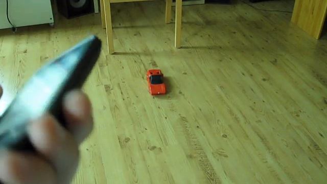 Bluetooth Car (ATtiny2313) controlled with Android phone смотреть онлайн