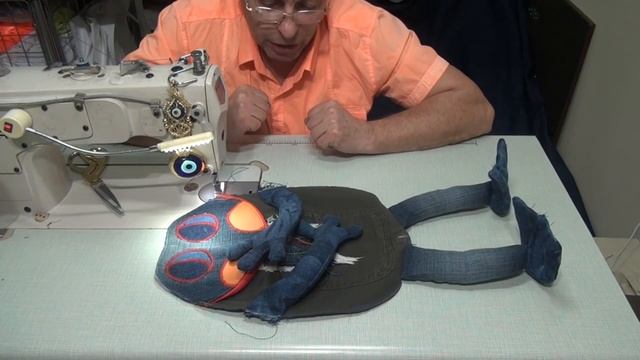 DIY Bag Jeans Fantasy Как сделать рюкзак лягушка  из джинсов своими руками полный МК