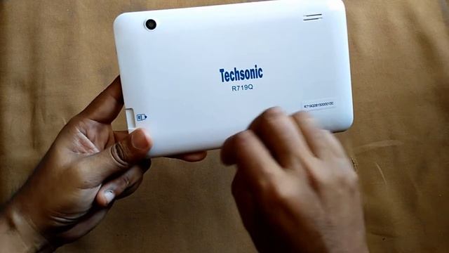 Desempaquetado y Primeras Impresiones Tablet TECHSONIC R719Q смотреть онлайн