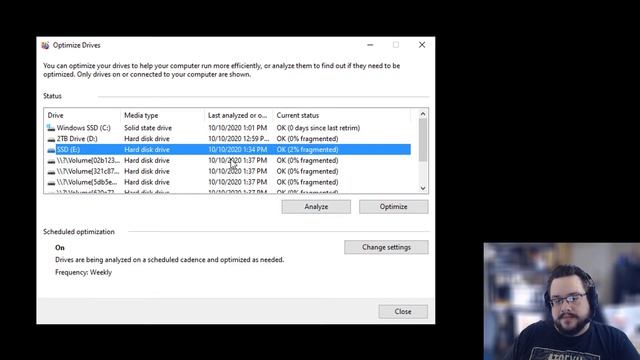 Defragment and Optimize Drives in Windows 10 (2020) смотреть онлайн