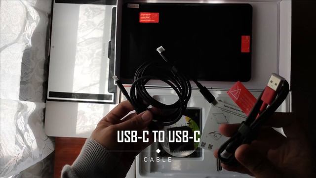 HUION KAMVAS 12 unboxing with maku смотреть онлайн