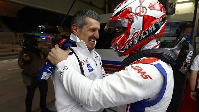 Is Kevin Magnussen actually good? смотреть онлайн