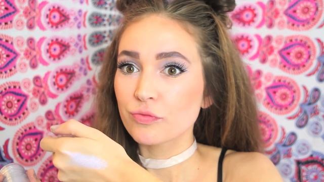 HOLOGRAPHIC GLOW HALLOWEEN MAKEUP ♡ Courtney Randall смотреть онлайн
