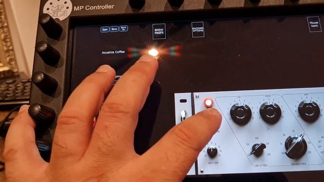DAW on Mac and offloading plugin processing on a Windows PC with Audiogridder and the MP Controller смотреть онлайн