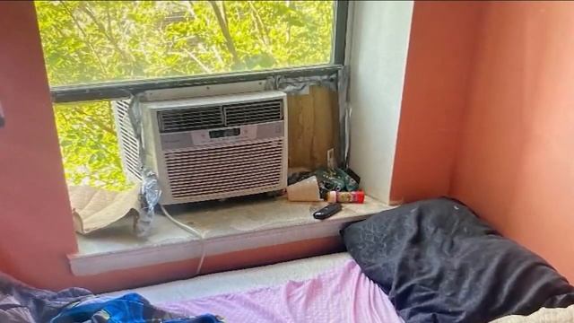 Harlem community mourns boy who died after falling out window смотреть онлайн