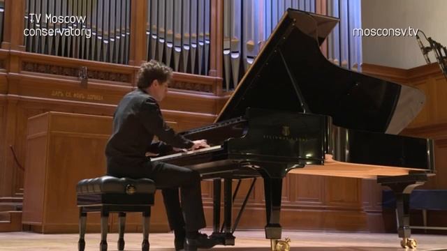 Константин Емельянов | Клод Дебюсси. Прелюдия «Девушка с волосами цвета льна» смотреть онлайн