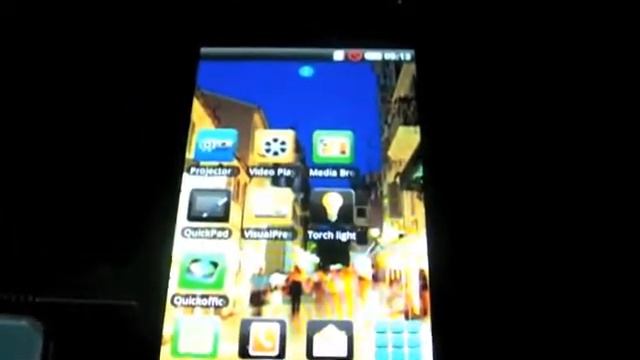 Samsung Beam (Halo) Android projector phone handset смотреть онлайн