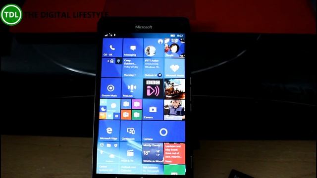 Hands on with Windows 10 Mobile Anniversary update build 14383 смотреть онлайн