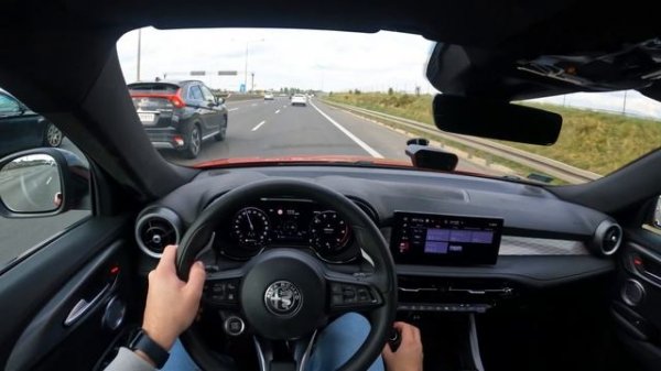 2022 Alfa Romeo Tonale 1.5 T4 130 KM HYBRID POV Test Drive | 4K