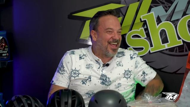 BELL Helmets Colombia / El portafolio de cascos para motos y bicis - Fullmoto Show Temp 5 Ep.3 смотреть онлайн