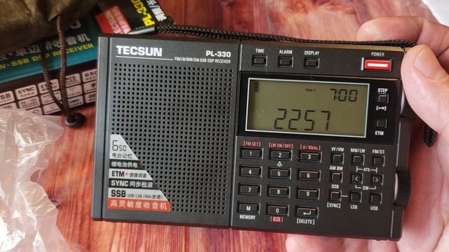 Tecsun PL-330 unboxing AM FM LW SW Sync SSB Shortwave portable receiver Oct 29th 2020 смотреть онлайн