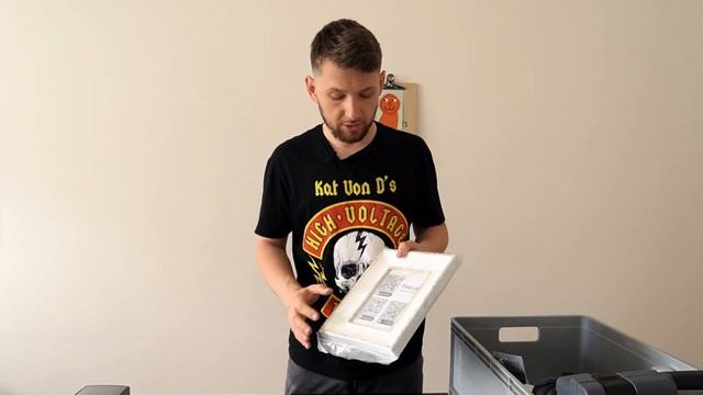 What is in my Guest Spot Bag - in ENG смотреть онлайн