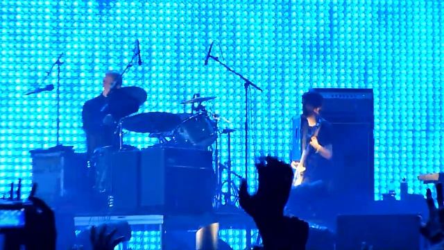 Radiohead - Paranoid Android live @Coachella , Weekend 2 - April 21, 2012 смотреть онлайн