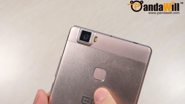 Elephone M3 First Look - 64bit MTK6755 3GB 32GB Touch ID 21MP Camera смотреть онлайн
