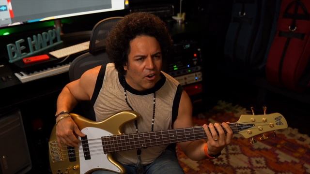 STEVE LUKATHER BASS LINE смотреть онлайн