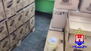 В Калининграде полицейские в ходе рейда изъяли почти три тонны контрафактной бытовой химии