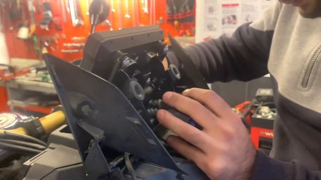 Crf 1100L Touch Screen Not Responding