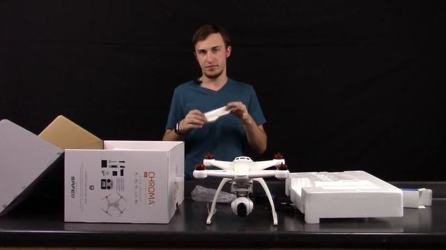 Blade Chroma 4K Unboxing смотреть онлайн