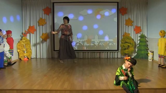 Праздник Осени в подготовительной группе Ломоносовского детского сада смотреть онлайн