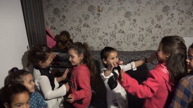Рождения ден на Ребека и Мария 7г.2019г. смотреть онлайн