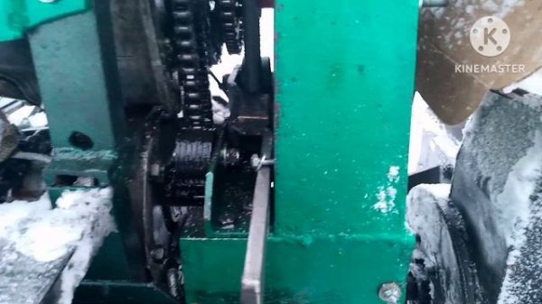 Второй выезд ШНЕКОРОТОРА ( Ох и повылазило )