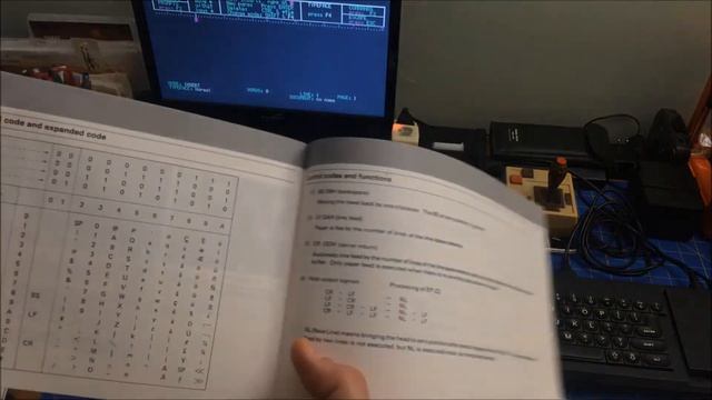 My College Laptop in the 80's - Brother EP-22 (see a real Carriage Return and Line Feed) смотреть онлайн