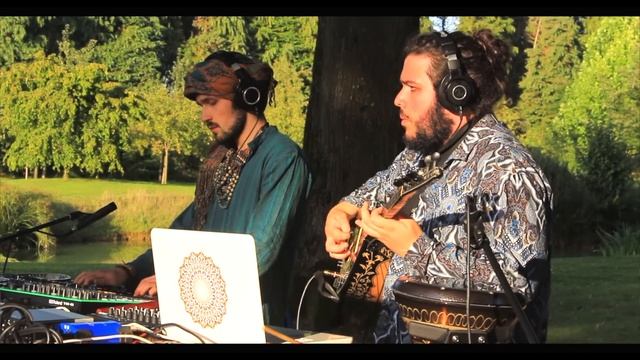 Jarl Flamar & Olkan - Live Looping ◊ Château De Gruville