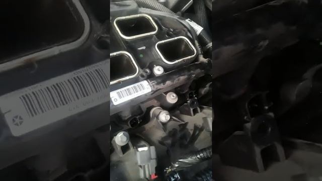 2013 Dodge Journey 3.6 How to remove the oil pressure sensor смотреть онлайн