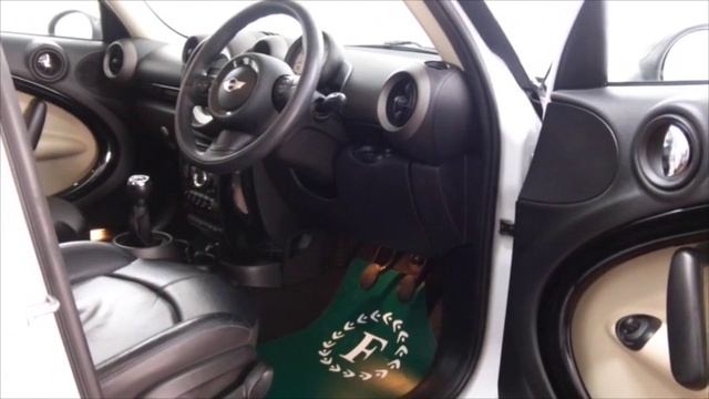 MINI COUNTRYMAN DIESEL HATCHBACK (2012) 1.6 COOPER D 5DR [CHILI/MEDIA PACK] - LG12HXA смотреть онлайн