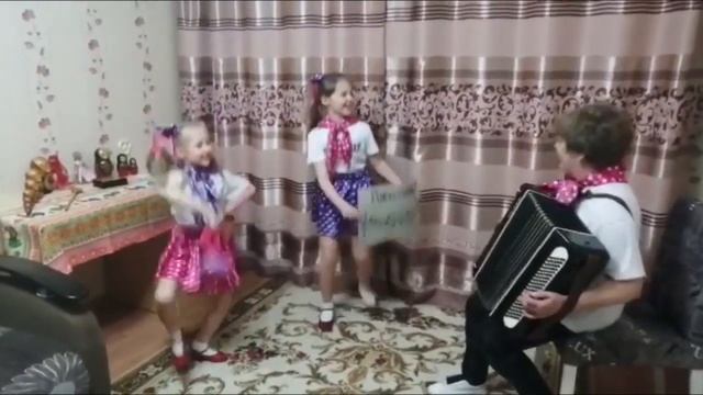 Сувенирный ералаш смотреть онлайн