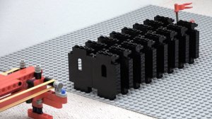 Сколько стен остановит LEGO-пушку?
