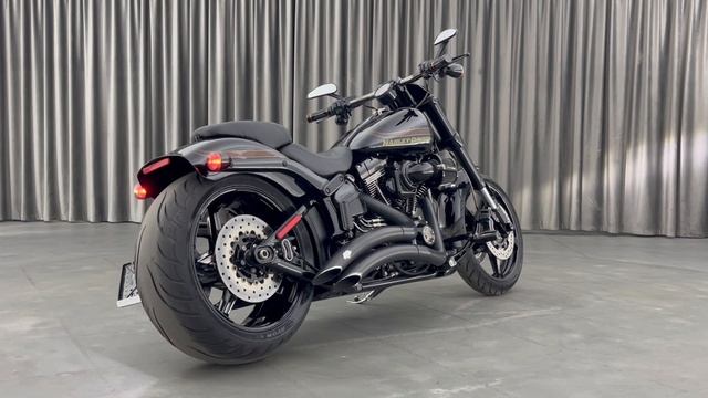 CVO Pro Street Breakout