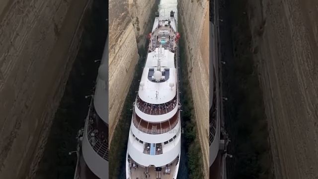 Коринфский канал — самый узкий на планете судоходный канал. смотреть онлайн