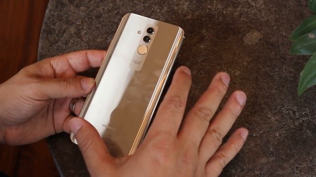 Huawei Mate 20 Lite ile ilk buluşma - Mate 20 Lite Türkiye fiyatı! смотреть онлайн
