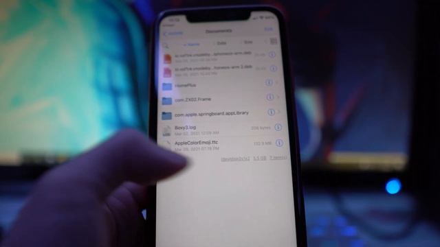 How To Get iOS 14.5 Emojis On iOS 14 Jailbreak (EmojiPort Cydia Tweak) смотреть онлайн