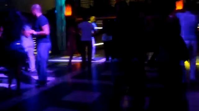 joel matos in discoteca Orsa Maggiore di Lecco-Milano смотреть онлайн