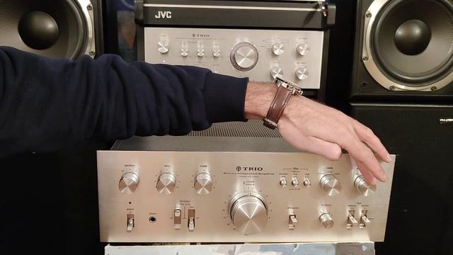 Усилитель Trio KA-7100D и KA-7300 (небольшое сравнение)