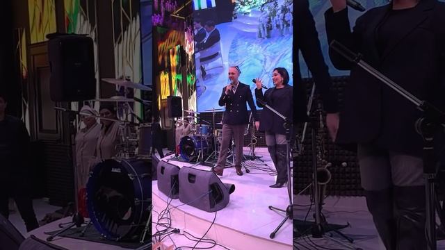 Zohirshoh Jo'rayev & Shabnami Surayyo - Dar kunji dilam #zohirshohjorayev #shabnami_surayo смотреть онлайн