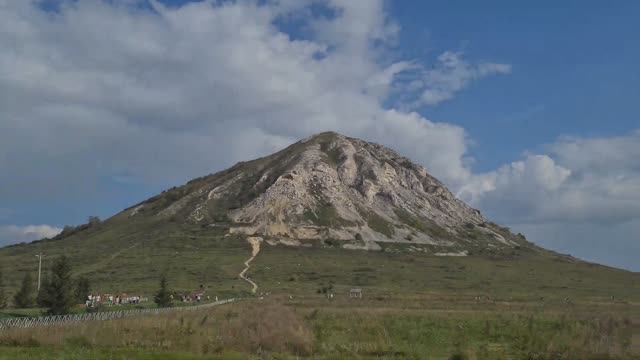 Шихан Торатау. Подъём 800 ступенек смотреть онлайн