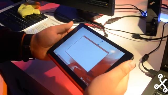 Lenovo ThinkPad 8, primeras impresiones en video смотреть онлайн