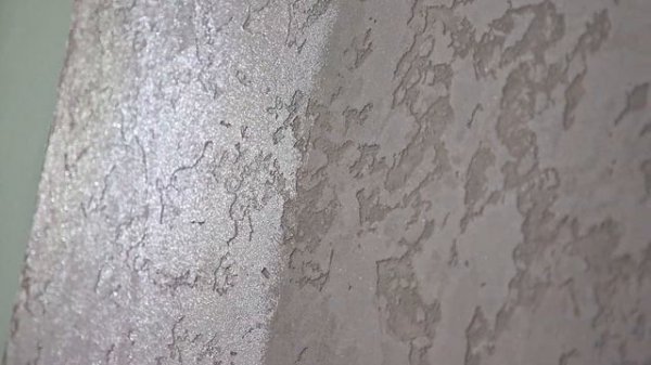 Нанесение мерцающего лака Raduga Decor