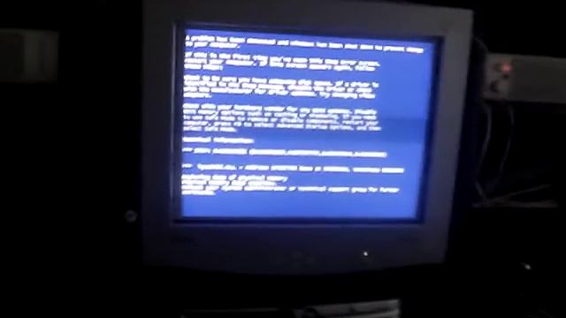 LOL blue screen of death смотреть онлайн