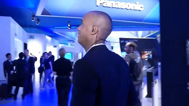 Panasonic LIVE @ IFA: IFA Booth Sneak Preview смотреть онлайн