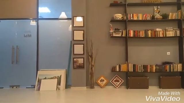 Вся в делах, вся в делах...