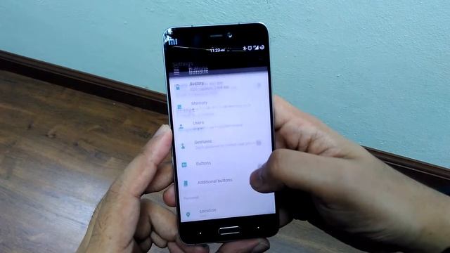 Lineage OS : Xiaomi Mi5 смотреть онлайн