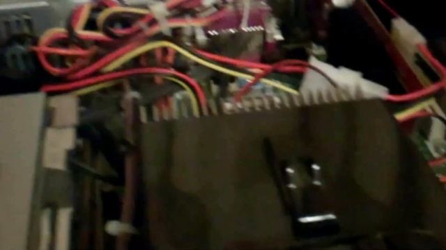 Upgrading an Old HP Desktop Computer смотреть онлайн