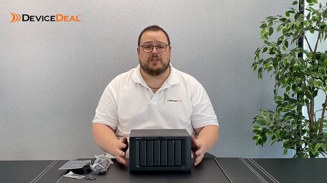 Synology NAS DS1621+ Unboxing & Review смотреть онлайн